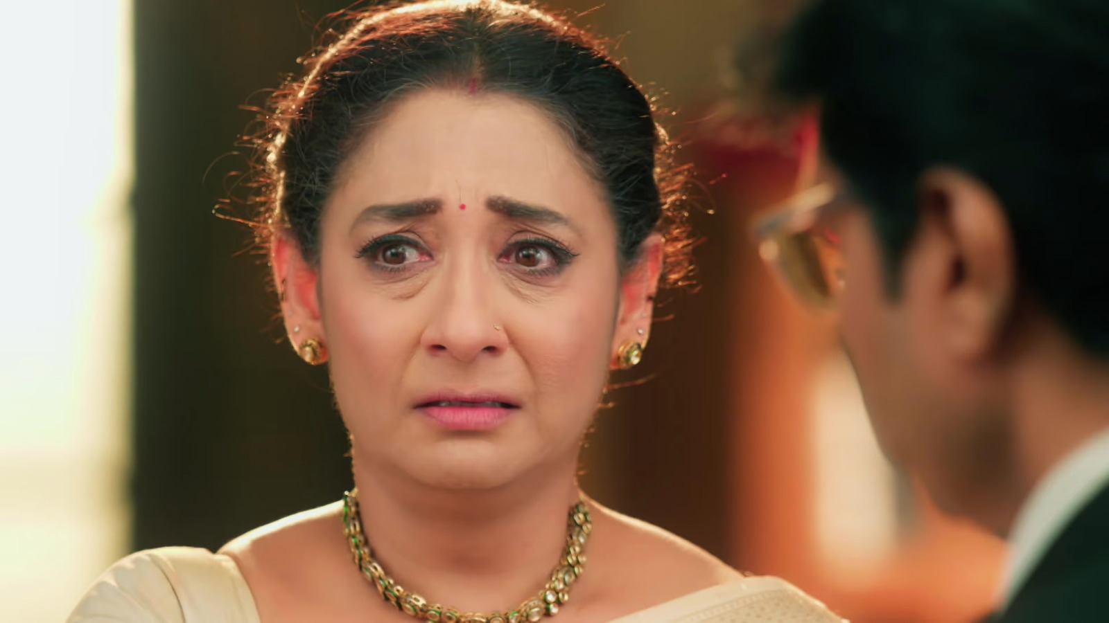 Yeh Rishta Kya Kehlata Hai: Vidya Apologises To Vani