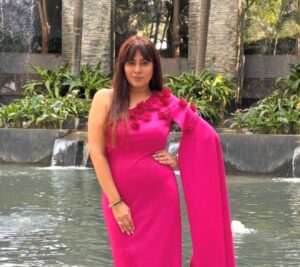 Kashyata Bhatia posing in elegant saree at a fashion event