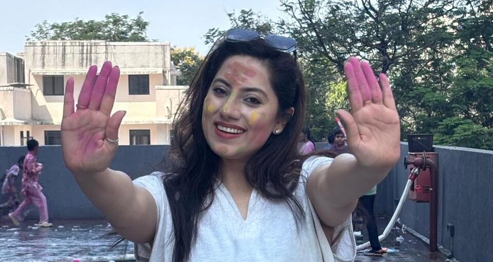 Rhythm Sanadhya celebrating Holi with organic colors and festive spirit