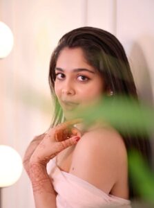 From Burhanpur to Mumbai: Niharika Chouksey's Journey into Television